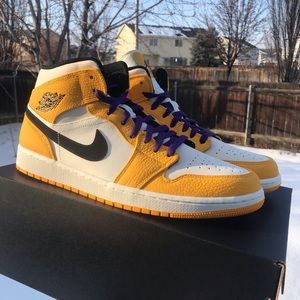 Size 13 Laker Retro 1 mid